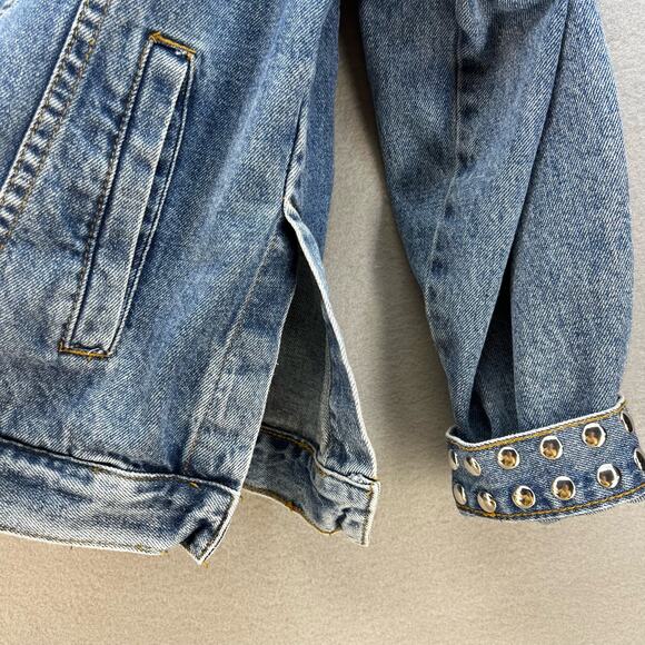 Blank NYC Denim Jean Jacket Women's Size Small Studding Preppy 90s Rocker Barbie - Picture 8 of 11